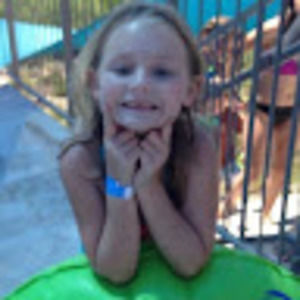 Meet your Posher, Mia